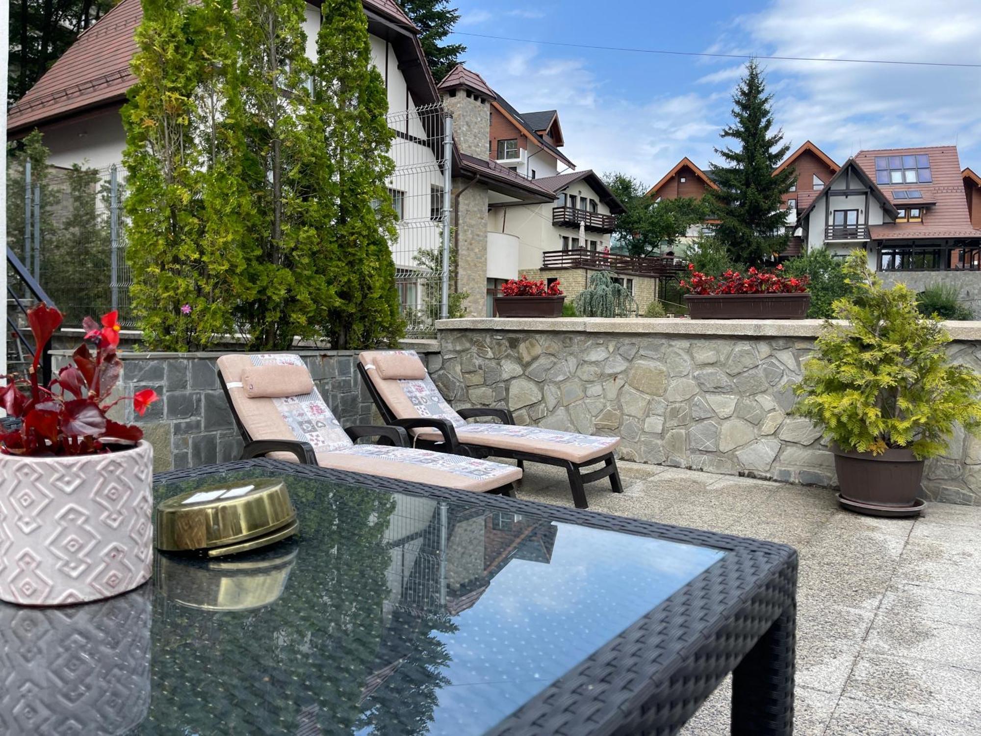 Vila Terase Hotel Sinaia Exterior foto